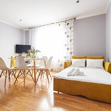 Jm Apartments Zamieszkaj W Centrum Krakkó Kültér fotó